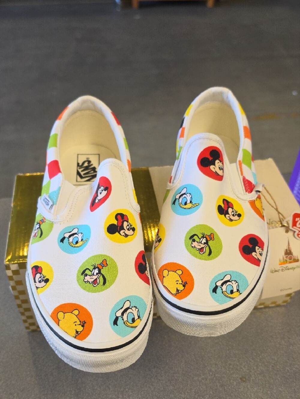Vans Walt Disney World 50th Anniversary Shoes (2022) - Picture 2 of 6